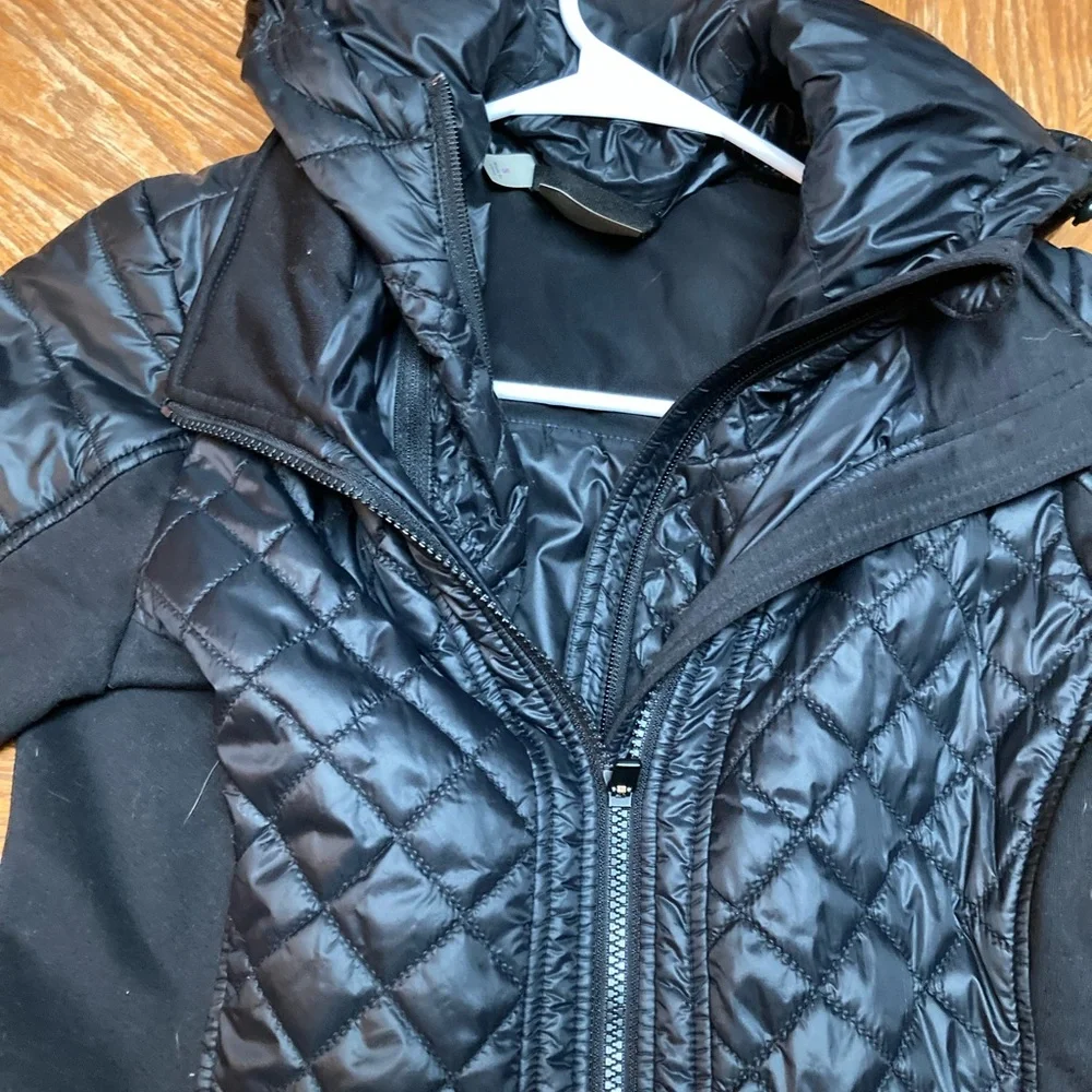 Athleta Puffer Coat Women's Small, Poly/Blend - Picture 2 of 6